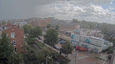 14:00