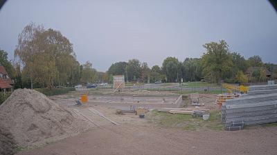16:28