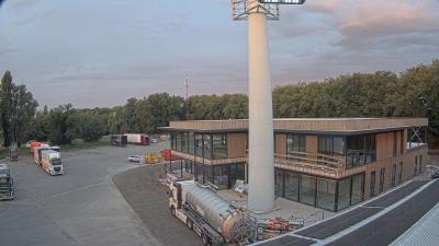 07:15