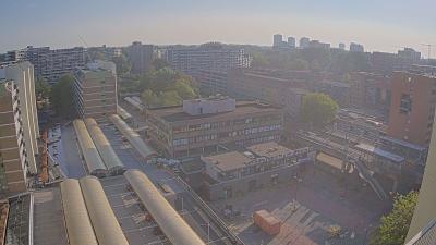 08:15