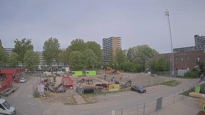 09:15