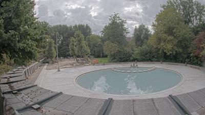 15:45