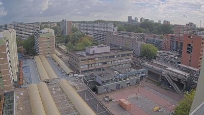 09:45