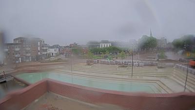09:30