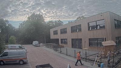 08:15