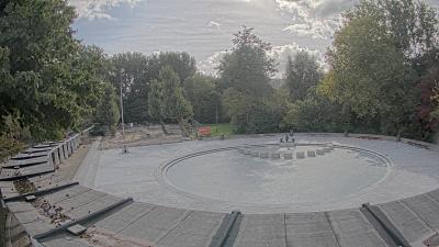 15:45