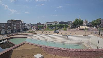 12:00
