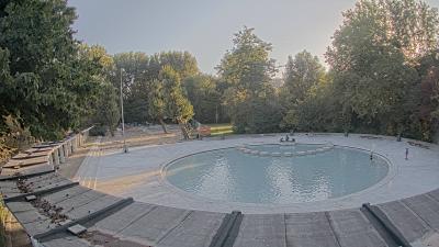 18:00