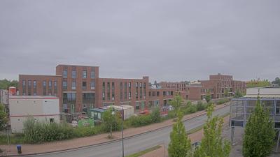 09:00