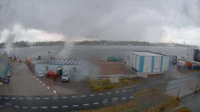 16:30