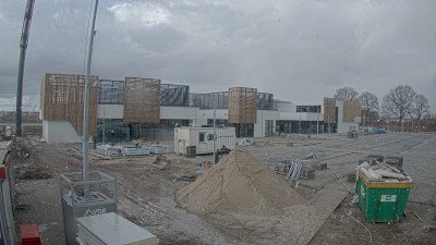 15:00