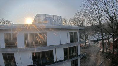 17:15