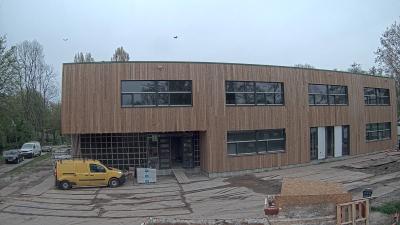 09:45