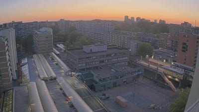 06:00
