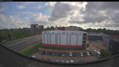 09:30