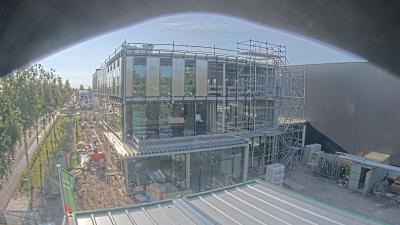 08:00