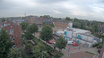 08:00