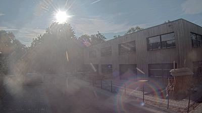 08:00