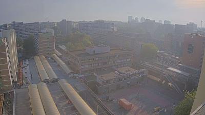 08:00