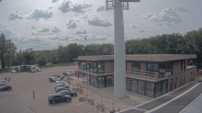15:00