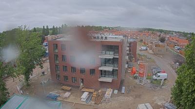 09:00