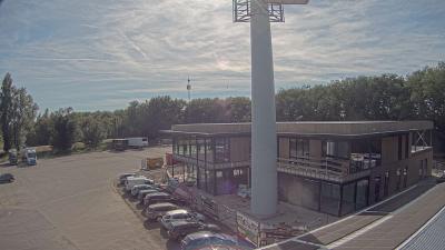 16:15
