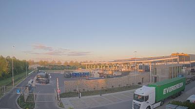 07:00