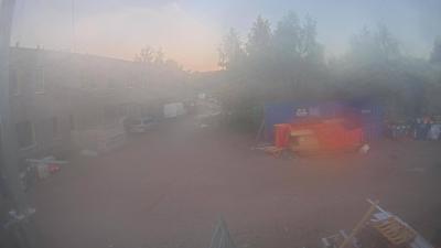 08:00