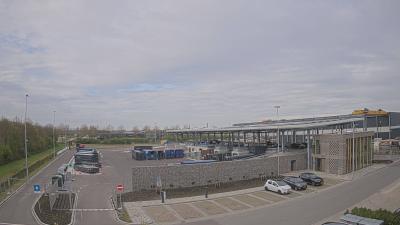 09:45