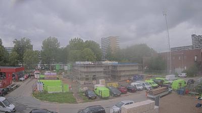 09:15