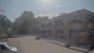 09:30