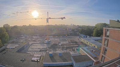 09:15