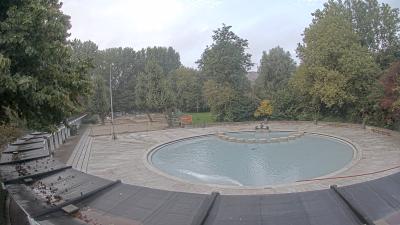 09:01