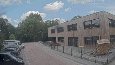 15:45