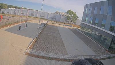 09:15