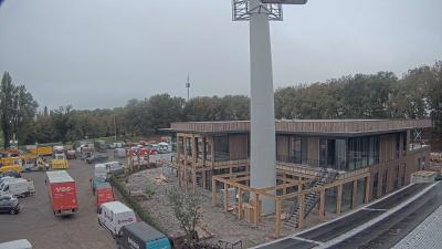 09:15