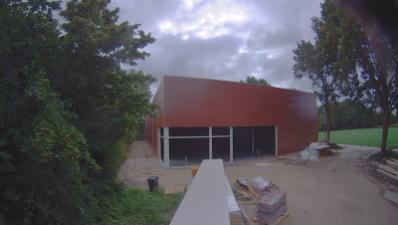 09:15