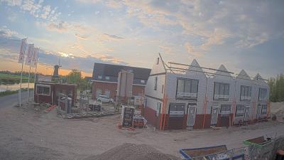 07:00