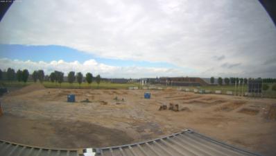 16:00