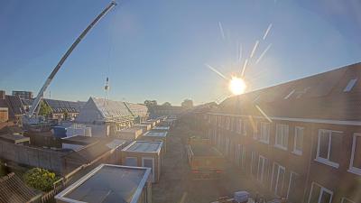 08:00