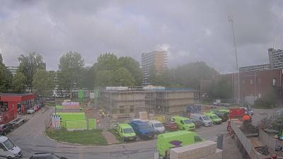 09:00