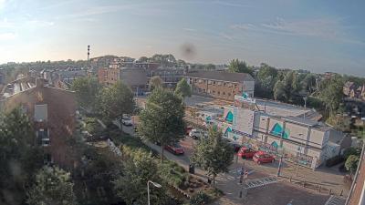 08:00