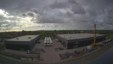 09:30