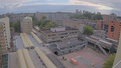 08:15