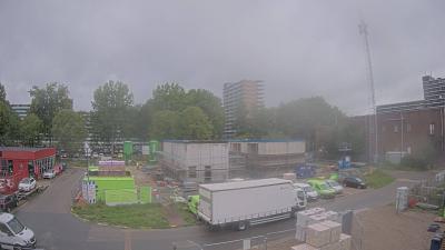 09:15