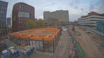 16:32