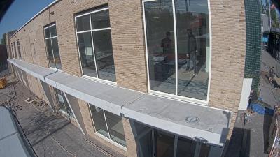 09:30