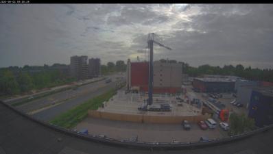 09:00