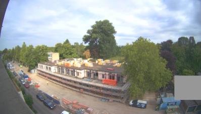 09:45