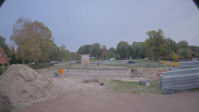 16:58